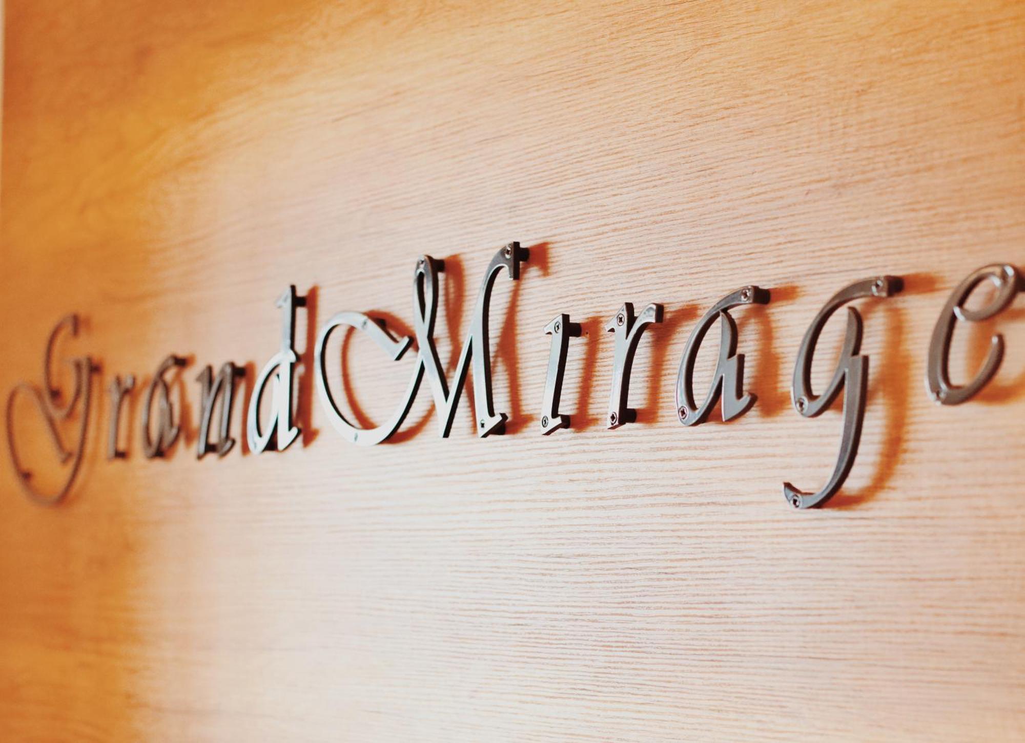 Grand Mirage Hotel Vlore Exterior photo